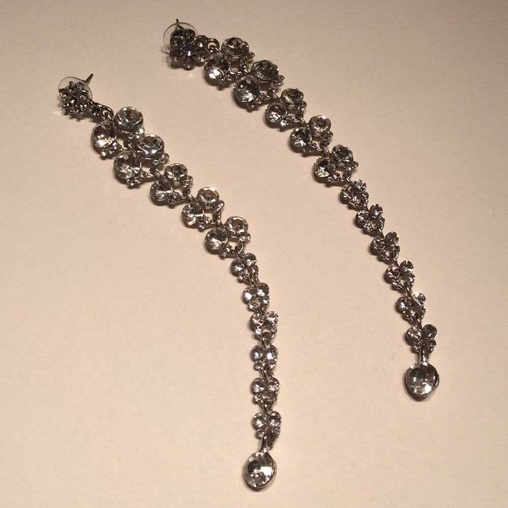 Crystal/Silver Teardrop Earrings